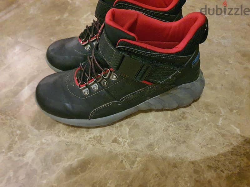 SKETCHER  waterproof boots for boys 1