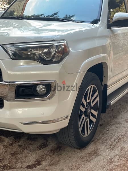 Toyota 4 Runner Limited 2018 1