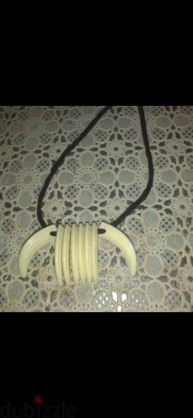 necklace for men tooth vegan  1=7$ or 3=15$ 3