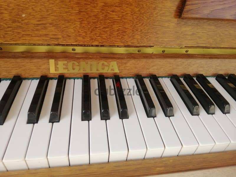 piano legnica germany high quality tuning waranty 3 pedal 2