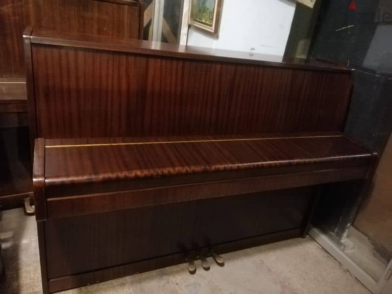 piano bernstein germany like new tuning waranty very good condition 1