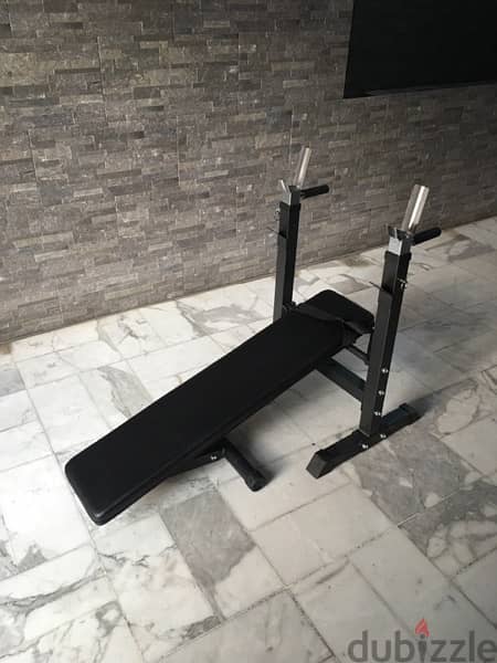 bench adjustable foldable new heavy duty very good quality 2
