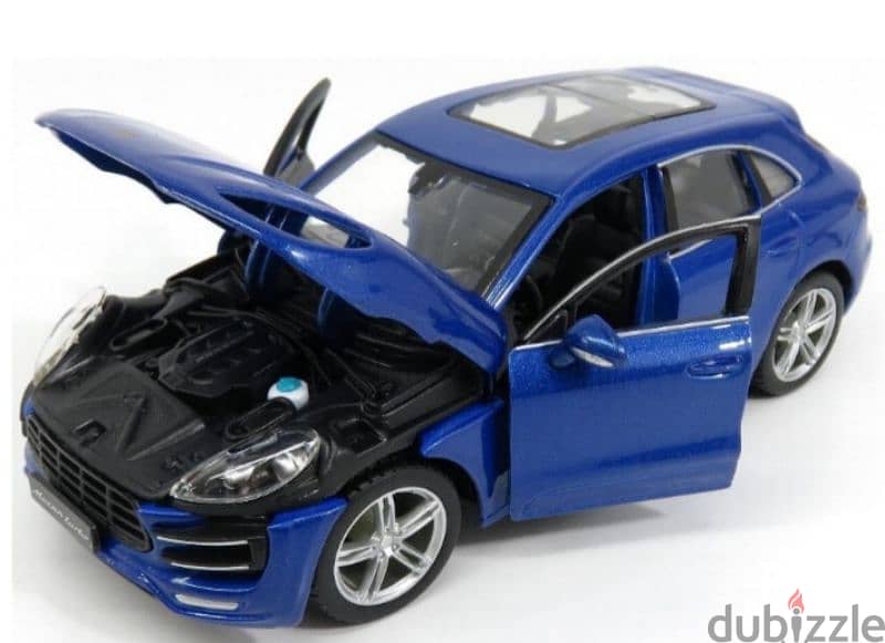 Porsche Macan Turbo diecast car model 1:24. 3
