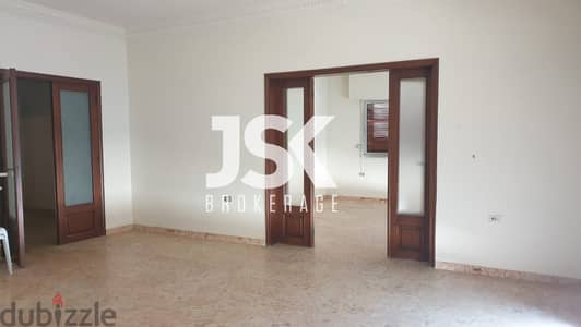 L08437-Spacious Apartment for Rent in Achrafieh