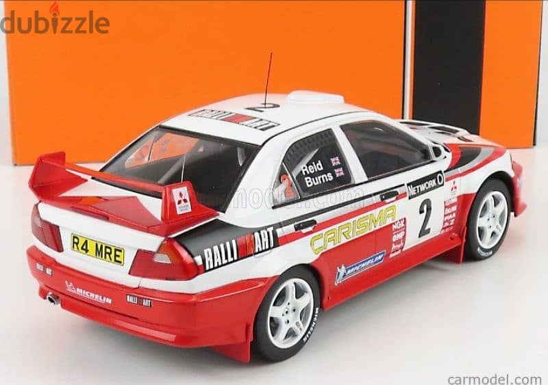 Mitsubishi Lancer RS Evo V diecast car model 1:18. 4