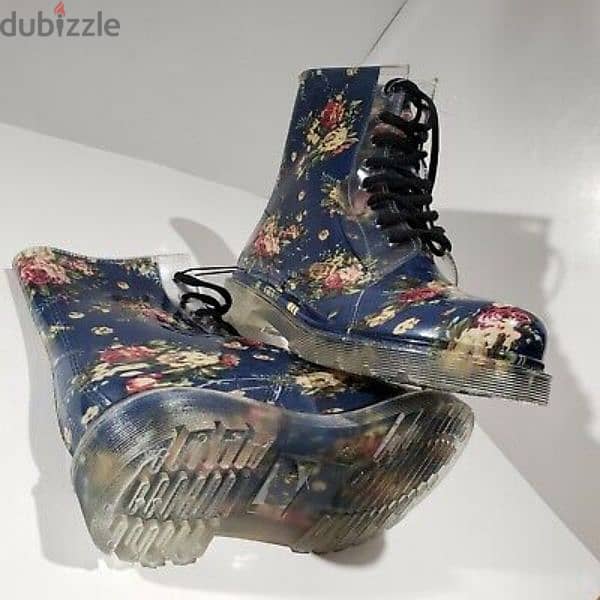 boots Dirty Laundry floral rain boots 38.39 7