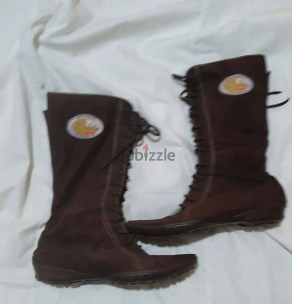 shoes brown boots 38.39 suede  1=7$ or 3=15$ 3