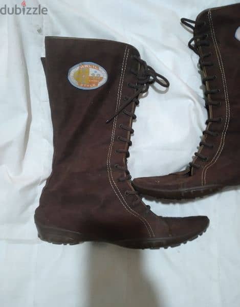 shoes brown boots 38.39 suede  1=7$ or 3=15$ 4