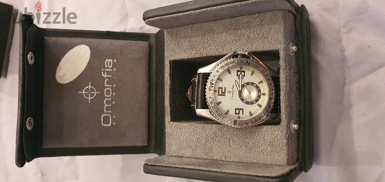 Original watches.  Rovina omorfia Armani guess tommy lacoste boss. . . 5