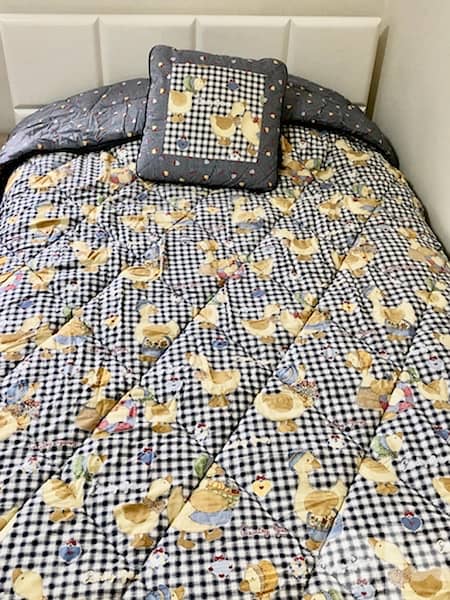 sweet comforter Single for two beds 2