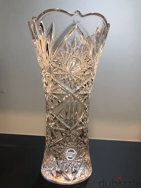Crystal Vase مزهرية كريستال 1