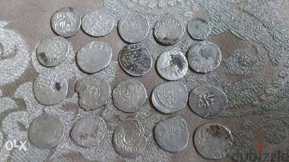 عشرون عملة فضة عثمانية زمن السلطان محمد الفاتح عام1453 Othmani Silver 1