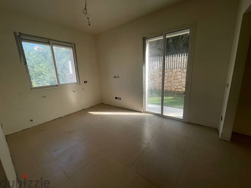 Super Deluxe Apartment in Ain Saadeh 190 Sqm + 50 GArden | Beirut view 7