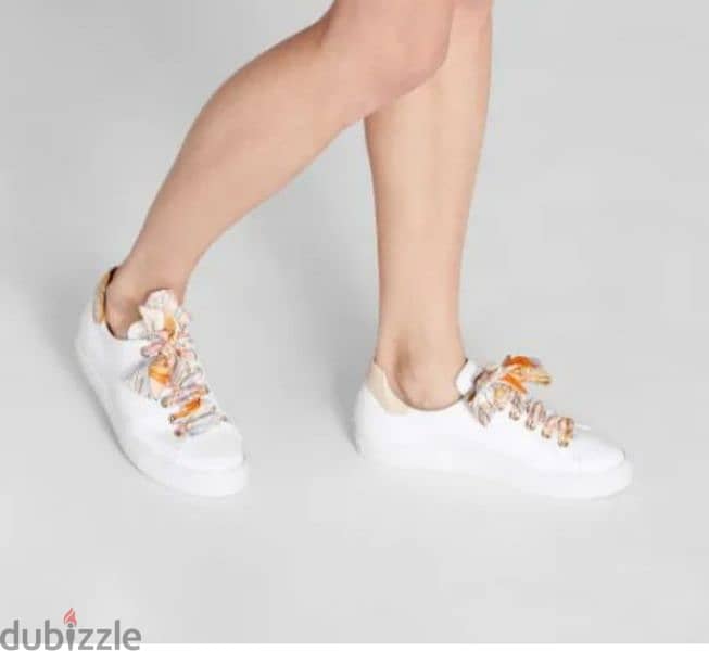 shoes white with satin ribbon 39.40 only  1=7$ or 3=15$ 7