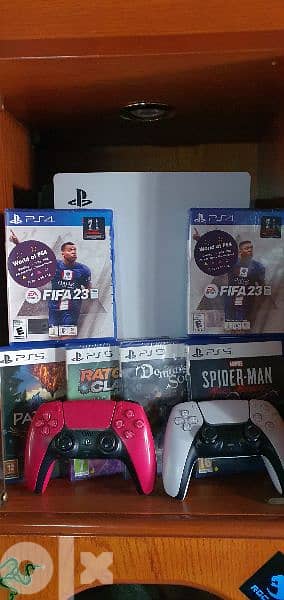 ps4 fat slim pro and ps5 available