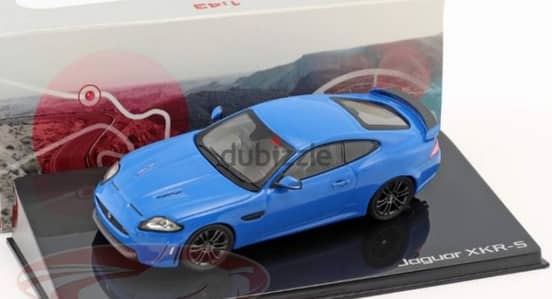 Jaguar XKR-S (2011) diecast car model 1;43.