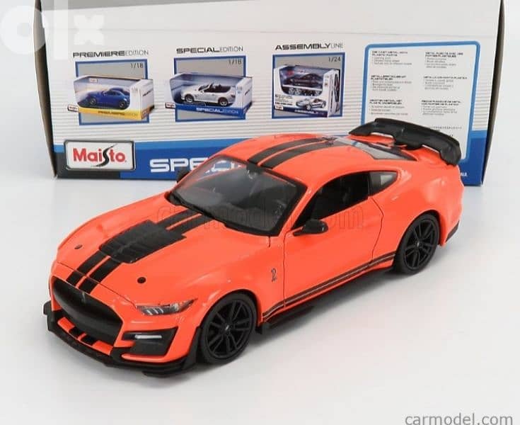 Ford Mustang GT (2020) diecast car model 1:24. 5