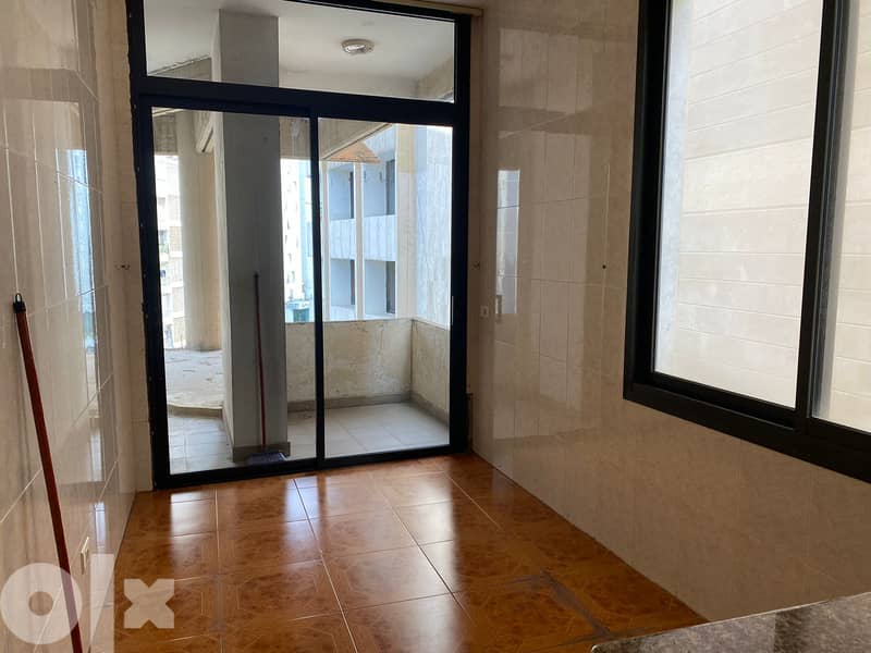 L10406-Spacious Office For Rent In Achrafieh 5
