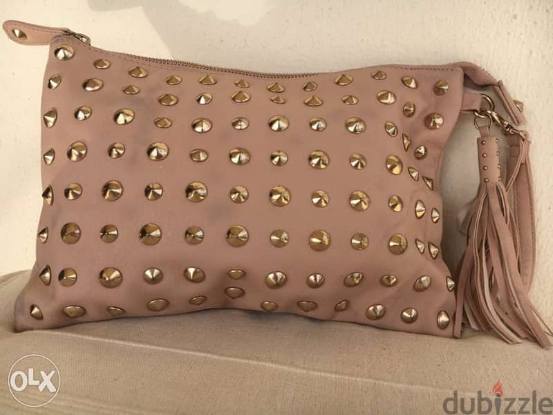 nude clutch from london 0