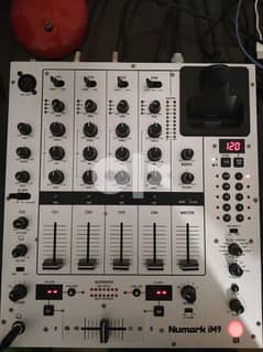 Numark Im9 mixer with 12 fx and ipod compatibility