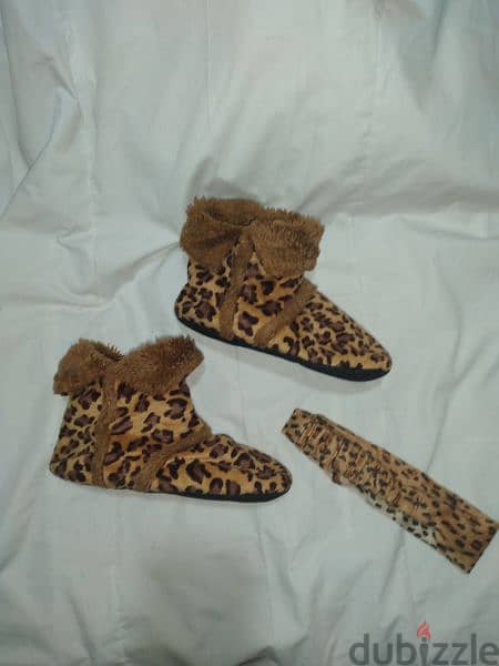 shoes slippers boots fits all size with bandana  1=7$ or 3=15$ 1