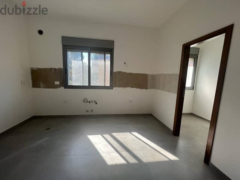 Beautiful Duplex for sale in Baabdat, 410 sqm 13