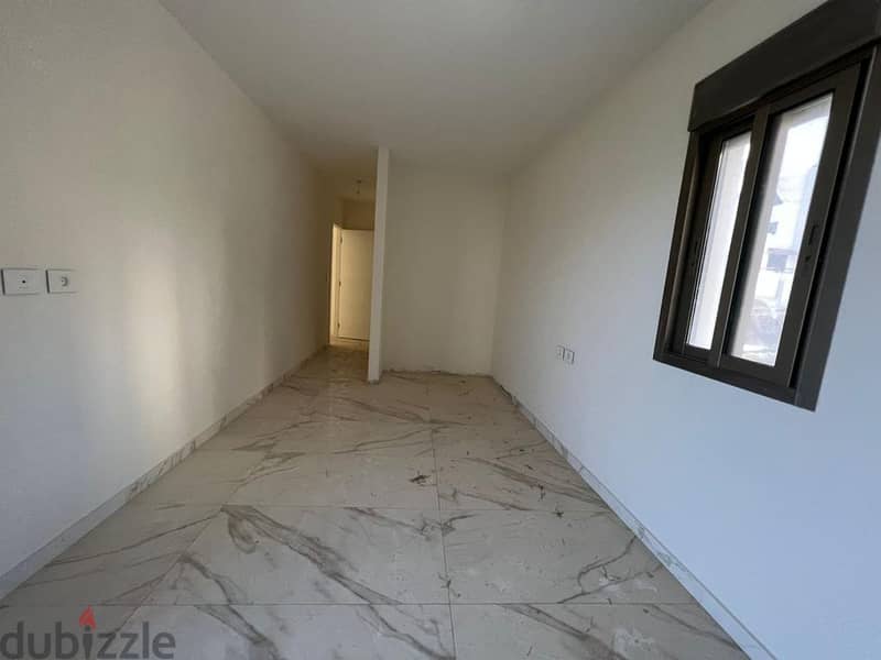 Brand New 4 BR for sale in Mar Moussa 1