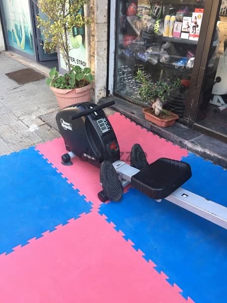 rowing machine like new made in taiwan heavy duty very good quality 2