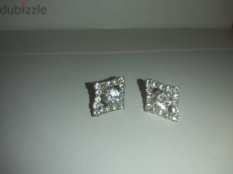 earrings diamand shape cz  1=5$ or 3=13$ 2