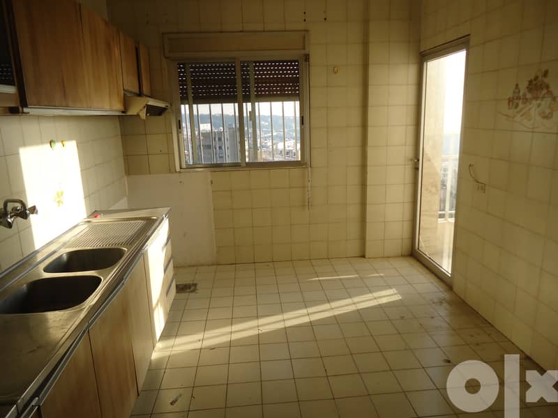 Apartment for sale in Mansourieh شقه للبيع في المنصوريه 4