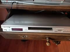 dvd player 20$ 0