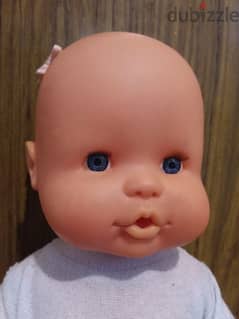 FAMOSA BABY GIRL original barely used Big & weared toy still good=15$ 0