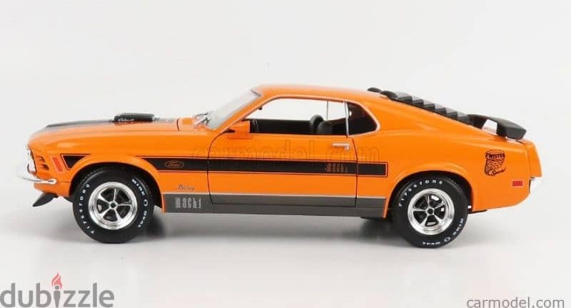Ford Mustang Mach 1 (1970) diecast car model 1;18. 1