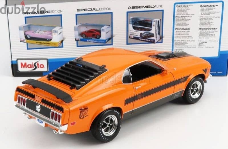 Ford Mustang Mach 1 (1970) diecast car model 1;18. 4