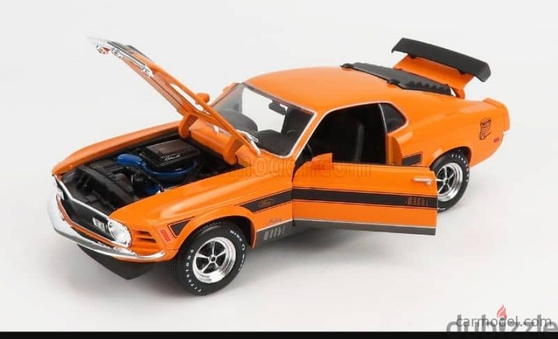 Ford Mustang Mach 1 (1970) diecast car model 1;18. 5