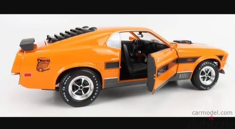 Ford Mustang Mach 1 (1970) diecast car model 1;18. 7