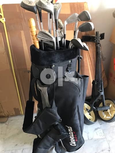 golf clubs with bag