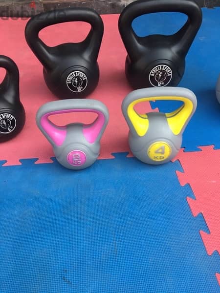 kettle bell new very special price we have also all sports equipment 1