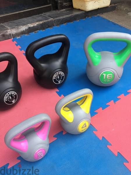 kettle bell new very special price we have also all sports equipment 4