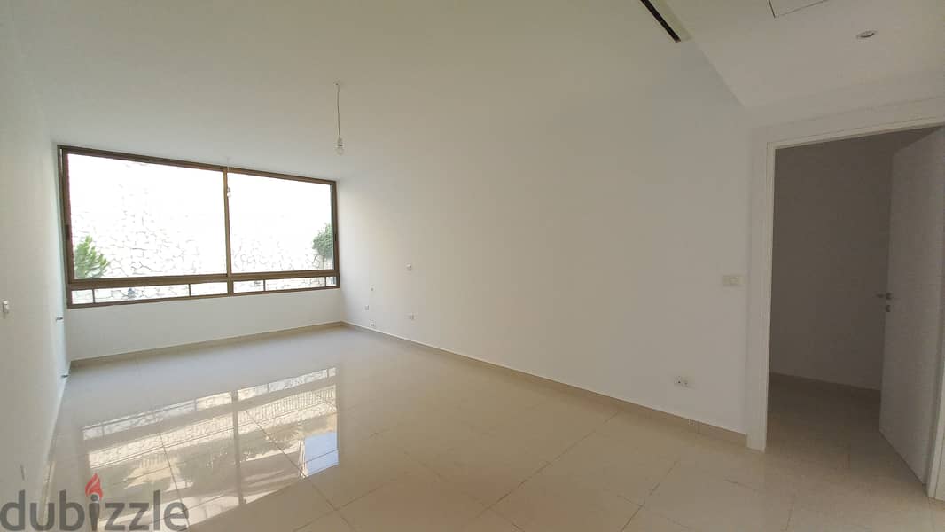Luxurious apartment for sale in Dbayehشقة فاخرة للبيع في ضبية 9