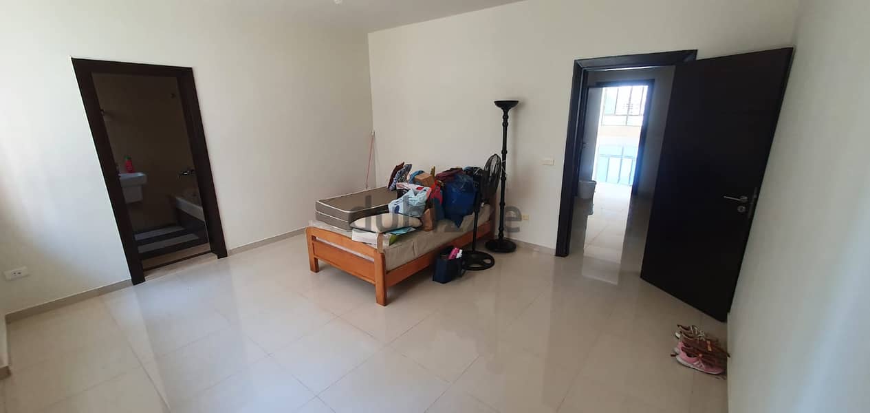 Apartment For sale in hazmieh شقة للبيع في الحازمية 18