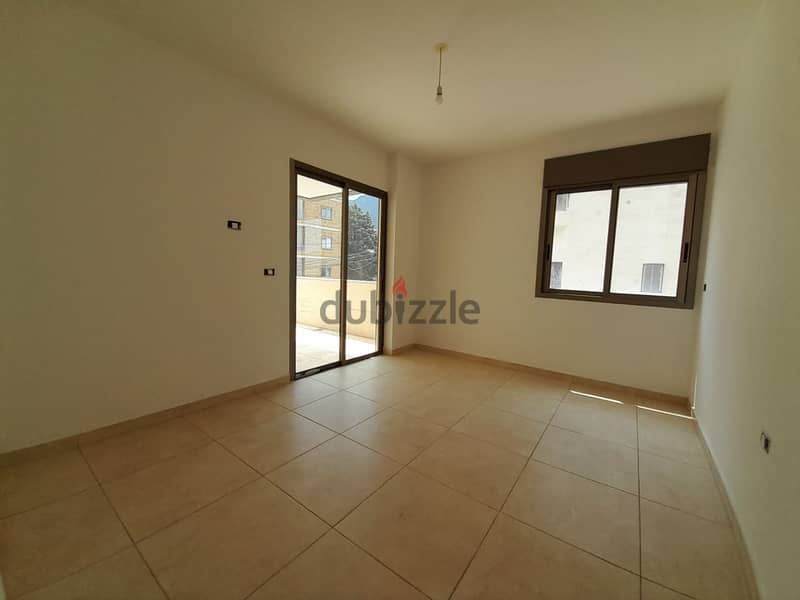 RWK205JA - Deluxe Apartment For Sale In Kfarhbab 9