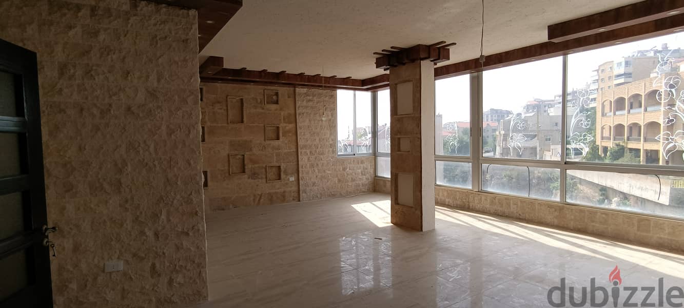 RWK150JS - Apartment For Sale in Ballouneh - شقة للبيع في بلونة 1