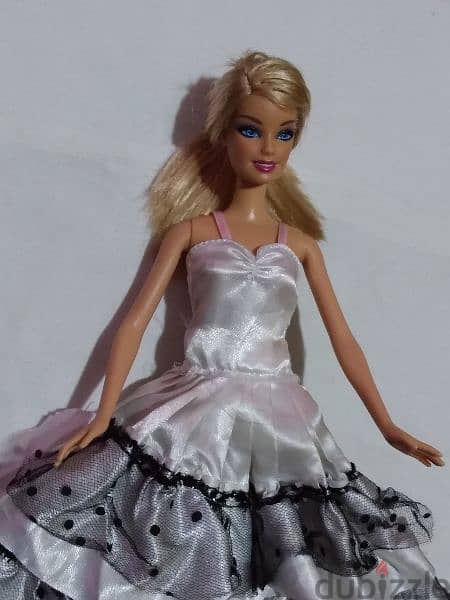 Barbie Princess bend legs as new Mattel dressed doll years 2000s=15$ 2