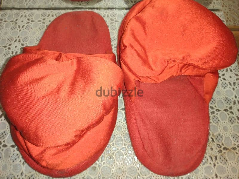 women slippers red heart 36 to 41  1=7$ or 3=15$ 5