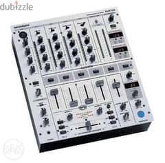 Mixer Dj Behringer DJX 700 ( 5 Channels with Digital Effects)