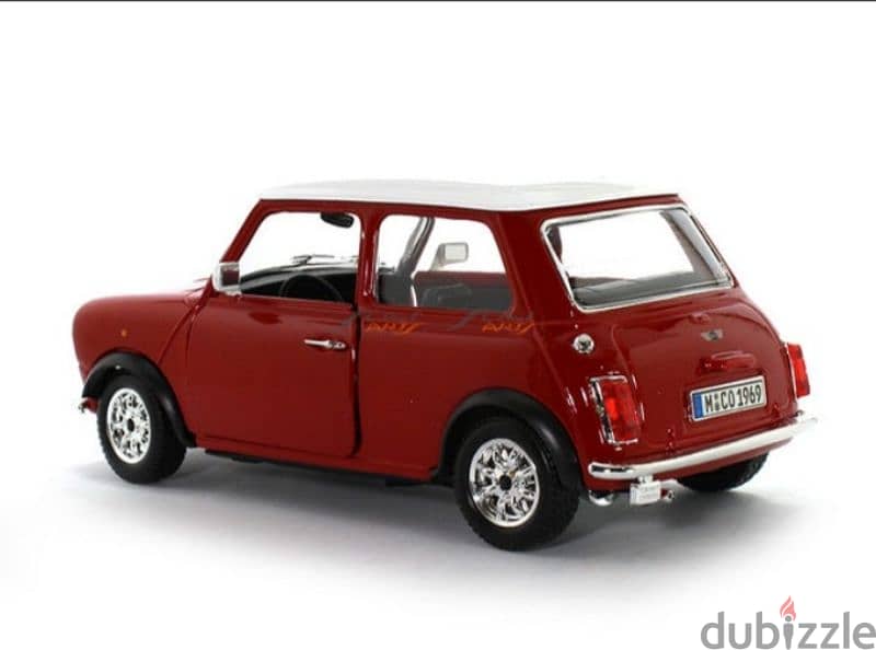 Mini Cooper ('69) diecast car model 1:24. 2