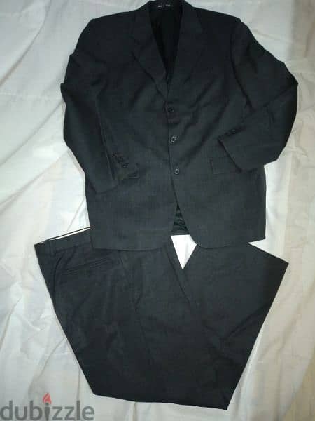 suit dark grey light stripes size 50.52 made in Italy 2