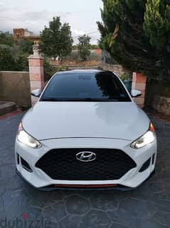 veloster 2020 red line
