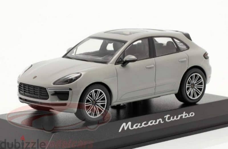 Porsche Macan Turbo ('19) diecast car model 1;43. 1